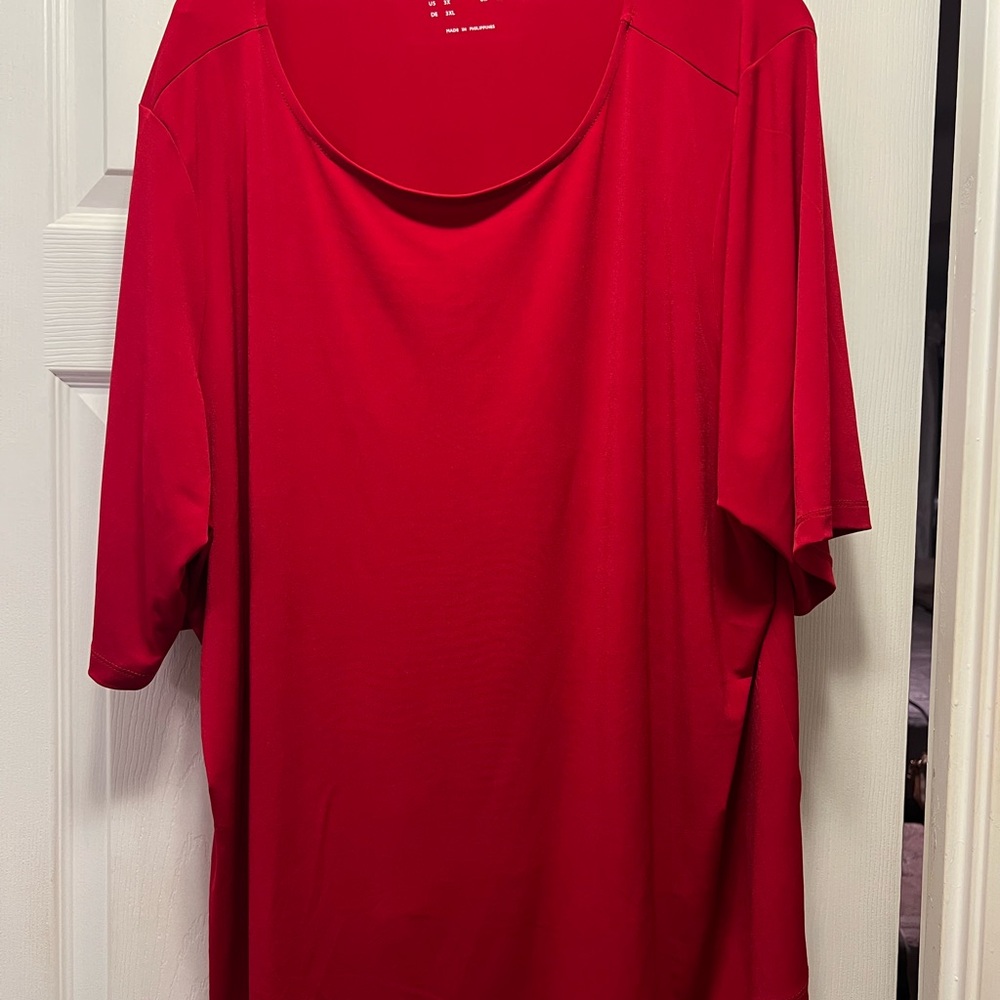 Red Short Sleeve Top